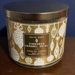 Bath and Body Works Cinnamon Carmel Swirl Candle